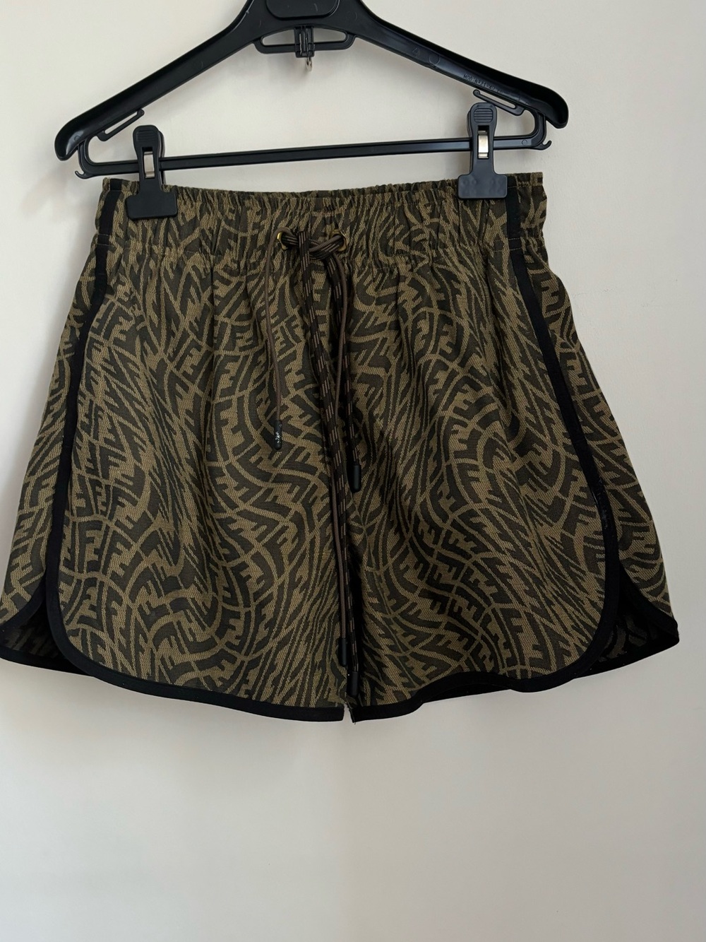 Fendi Brown / Black shorts size M